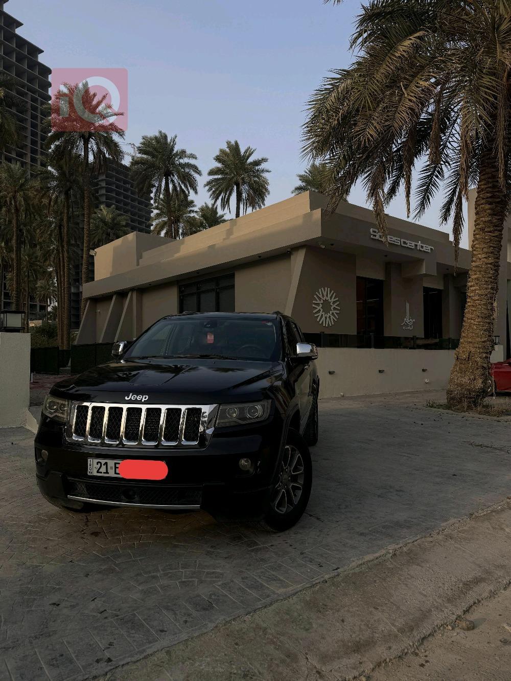 جیپ گراند شیرۆکی